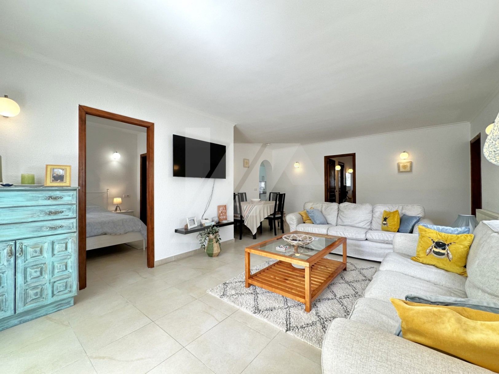Appartement te koop in Moraira, op loopafstand van de stranden.