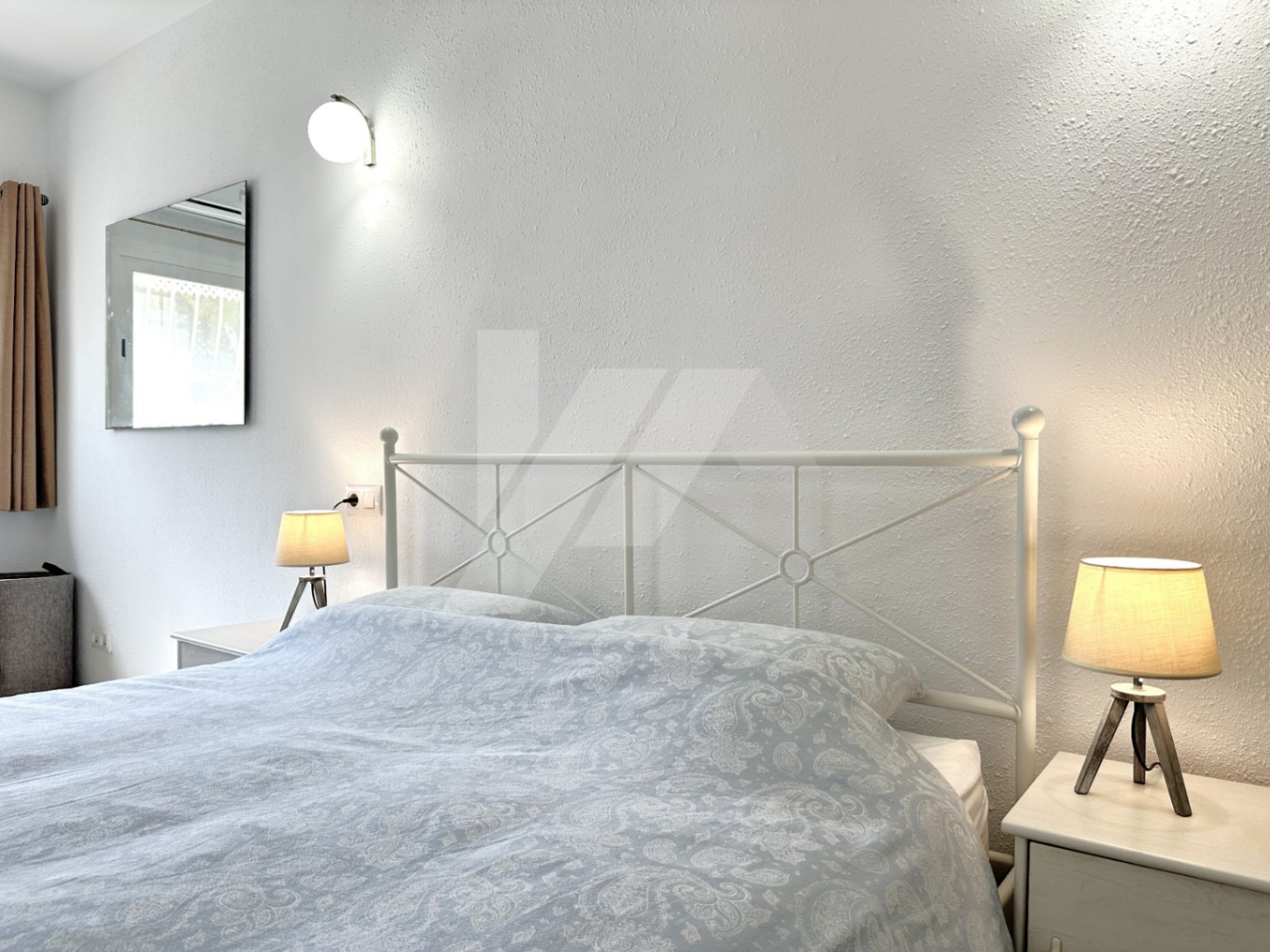 Appartement te koop in Moraira, op loopafstand van de stranden.