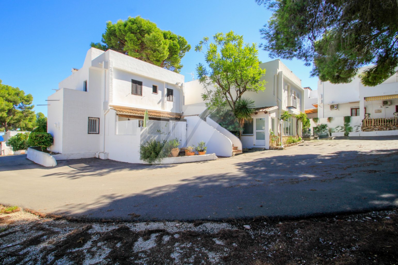 Appartement te koop in Moraira, op loopafstand van de stranden.