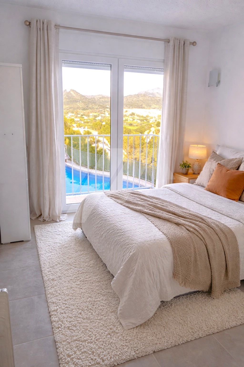 Appartement te koop in Pedreguer, Costa Blanca.