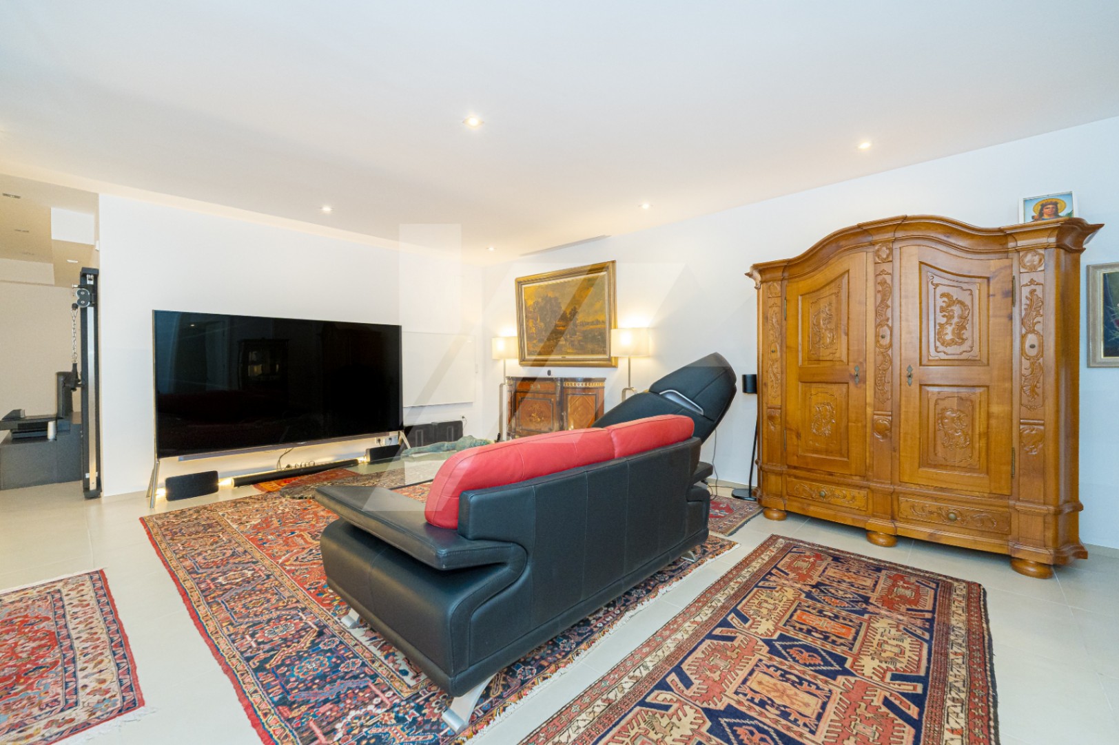 Moderne villa te koop in Moraira met uitzicht op zee, Costa Blanca.
