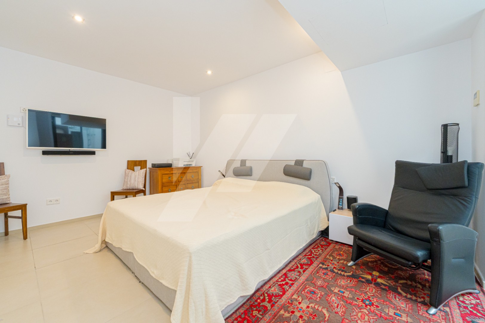 Moderne villa te koop in Moraira met uitzicht op zee, Costa Blanca.