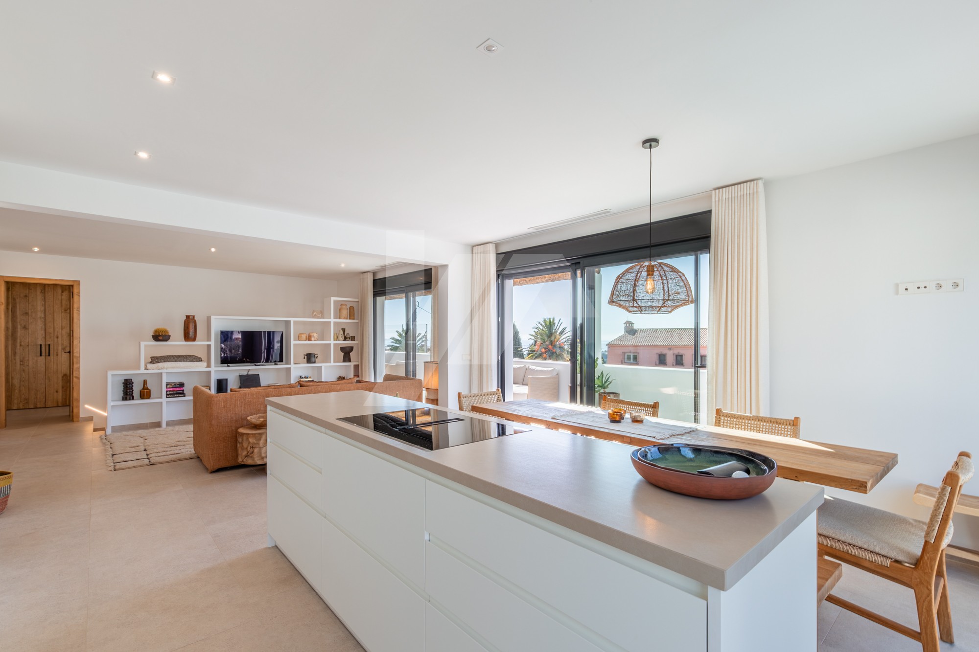Luxe villa te koop in Moraira, Costa Blanca.