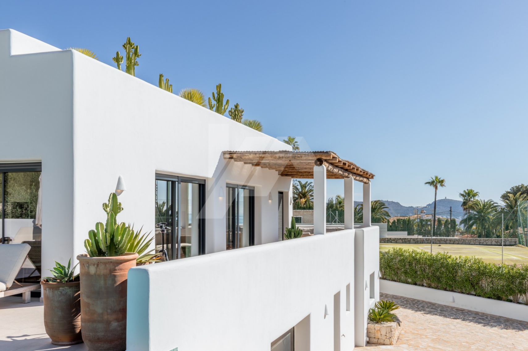 Luxe villa te koop in Moraira, Costa Blanca.