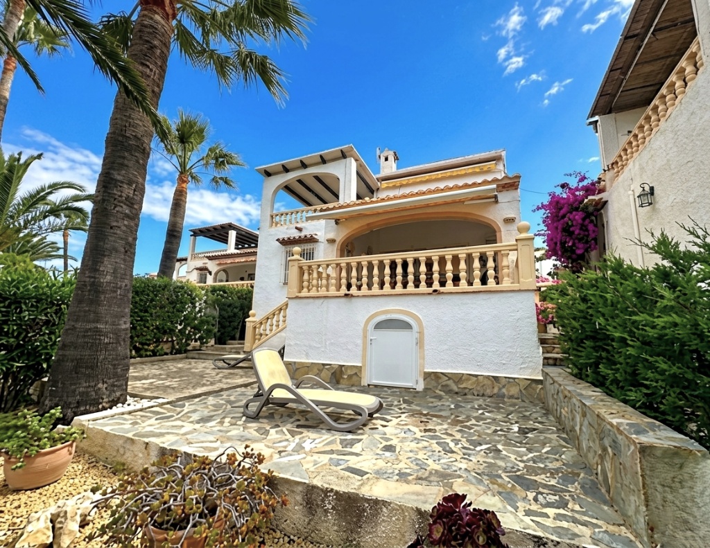 Bungalow te koop in Moraira, Costa Blanca.