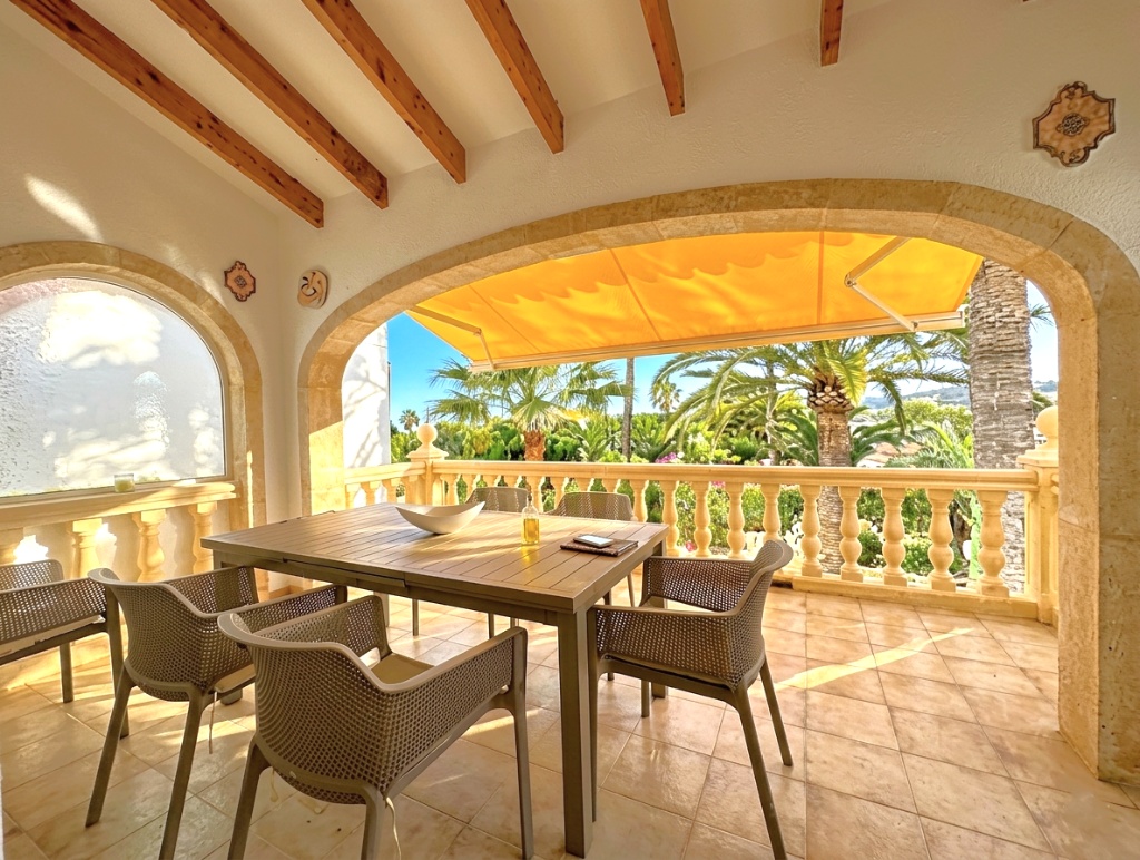 Bungalow te koop in Moraira, Costa Blanca.