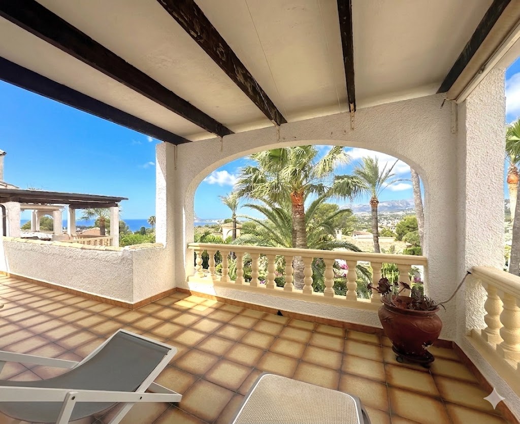 Bungalow te koop in Moraira, Costa Blanca.