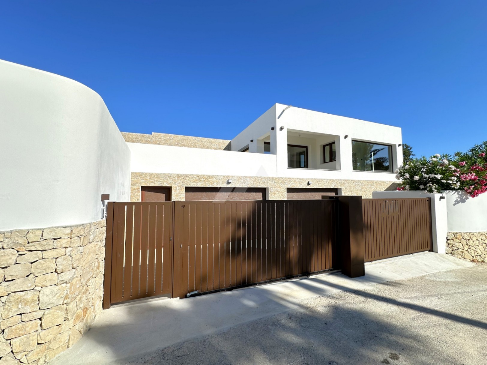Luxe villa te koop in Moraira, Costa Blanca.