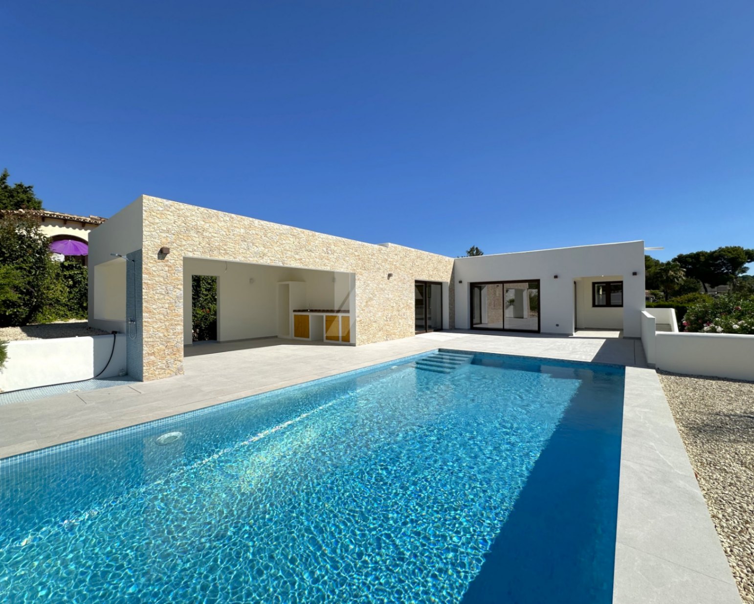 Luxe villa te koop in Moraira, Costa Blanca.
