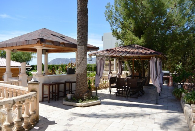 Villa te koop voor investering in Calpe, Costa Blanca.