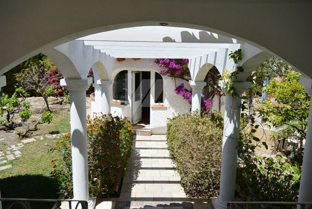 Villa te koop voor investering in Calpe, Costa Blanca.