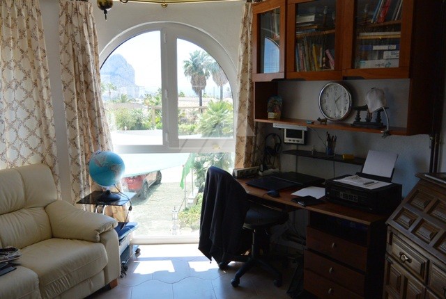 Villa te koop voor investering in Calpe, Costa Blanca.