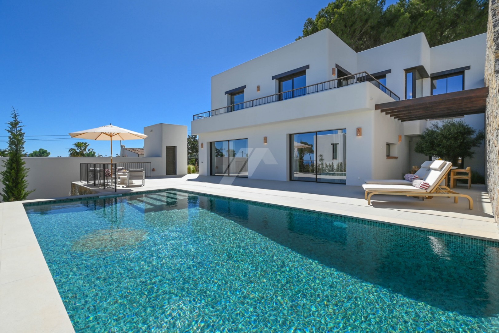 Luxevilla te koop in Moraira, Costa Blanca.