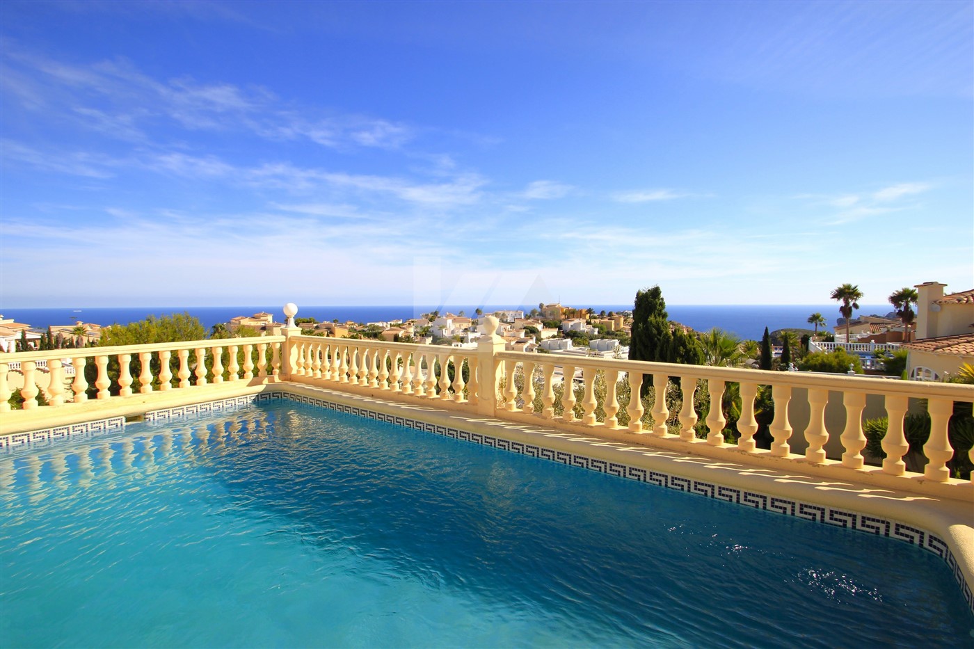 Villa met uitzicht op zee in Cumbre del Sol, Benitachell, Costa Blanca.