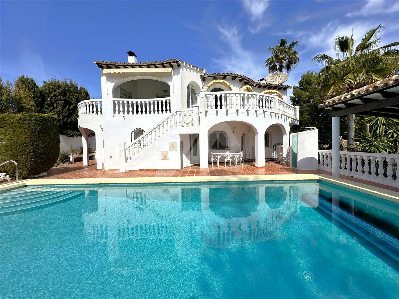 Villa in Mediterrane stijl te koop in Moraira, Costa Blanca.