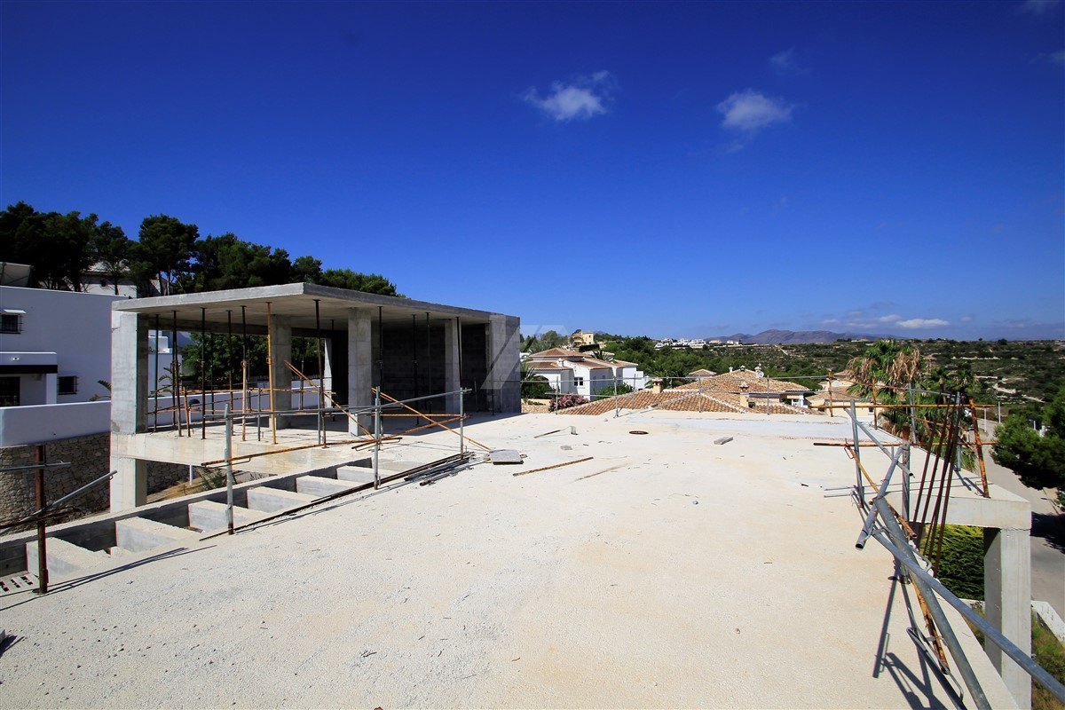 Nieuwbouw te koop in Moraira, uitzicht op zee.